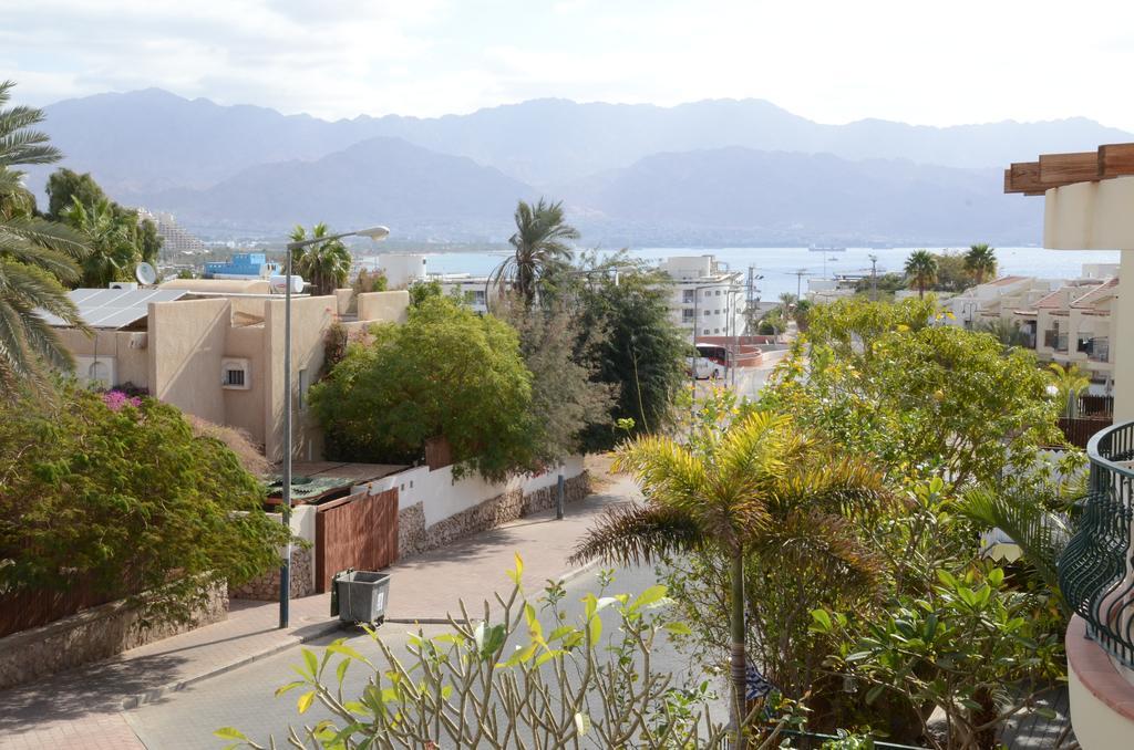 Michelle'S Apartment Eilat Bagian luar foto