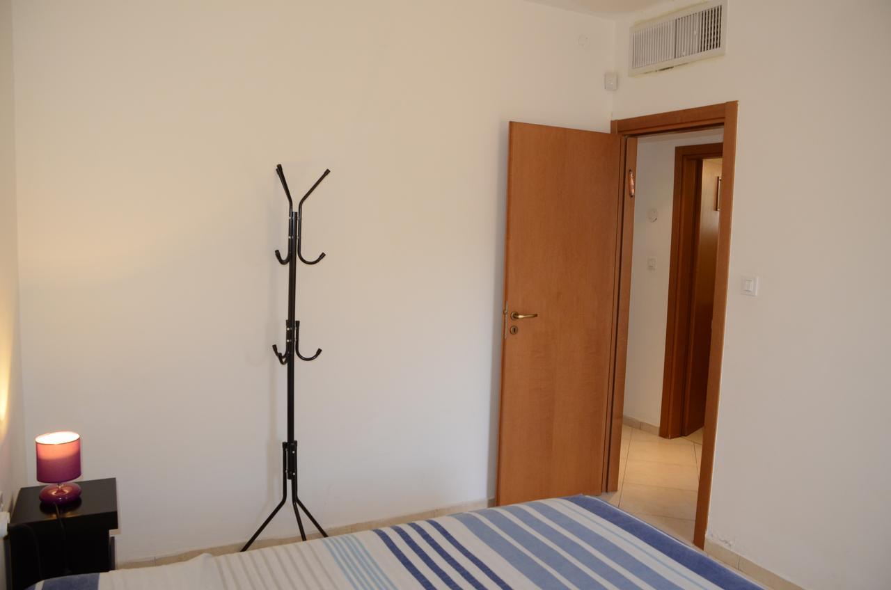 Michelle'S Apartment Eilat Bagian luar foto