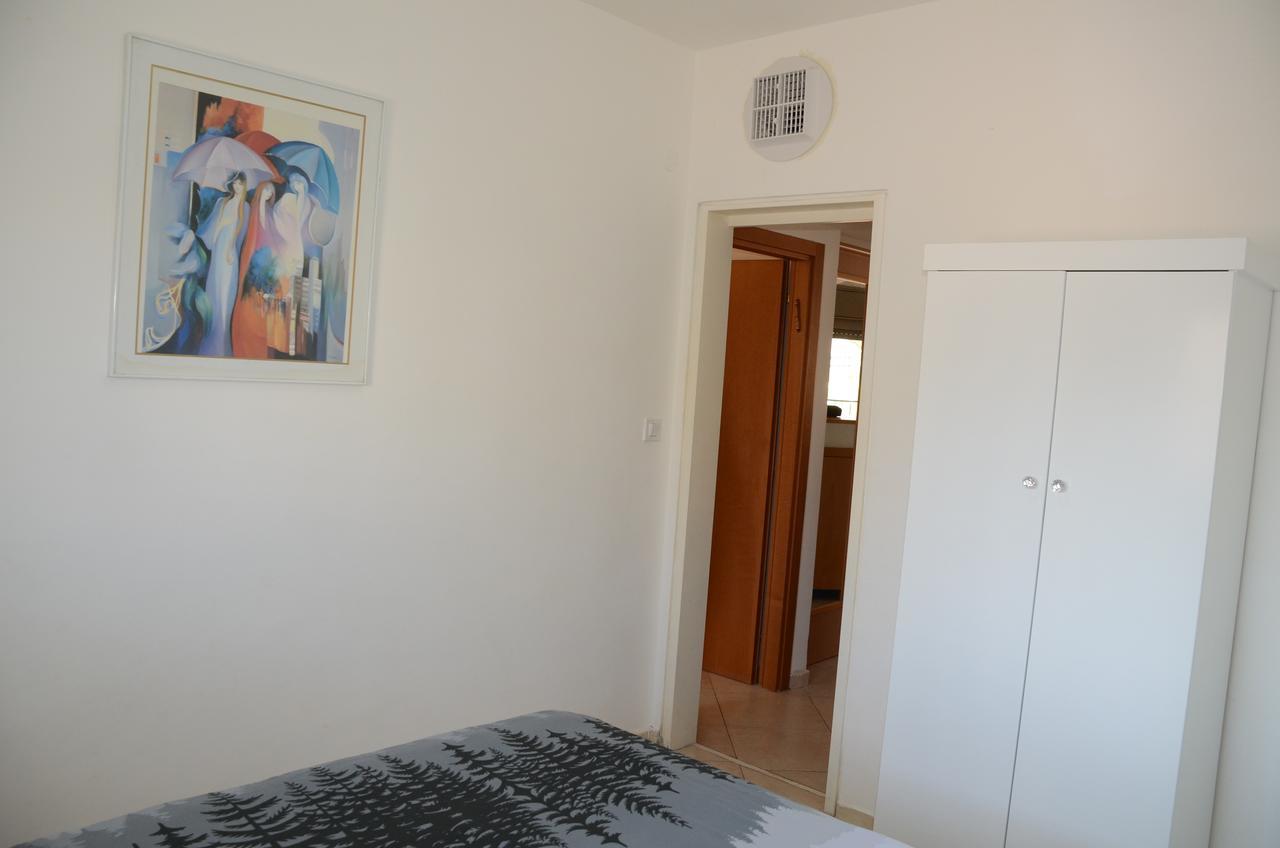 Michelle'S Apartment Eilat Bagian luar foto